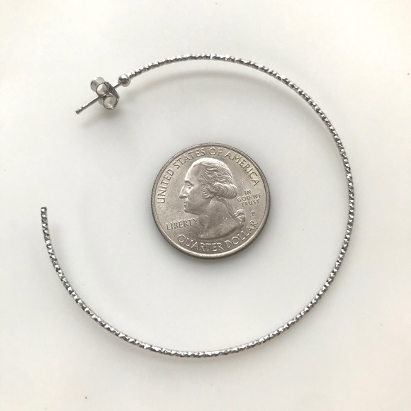 NWT Very large sterling 2.5" diamond-cut hoops - Picture 3 of 8